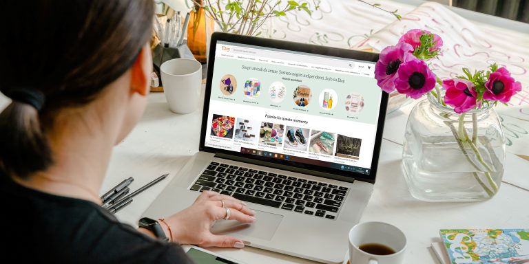 Come aprire un negozio su Etsy, il sito per vendere artigianato